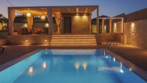 Avelia Luxury Villa with private pool